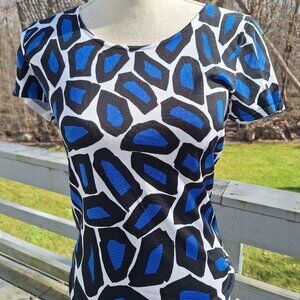 Fun knit top by Carlisle Size Medium